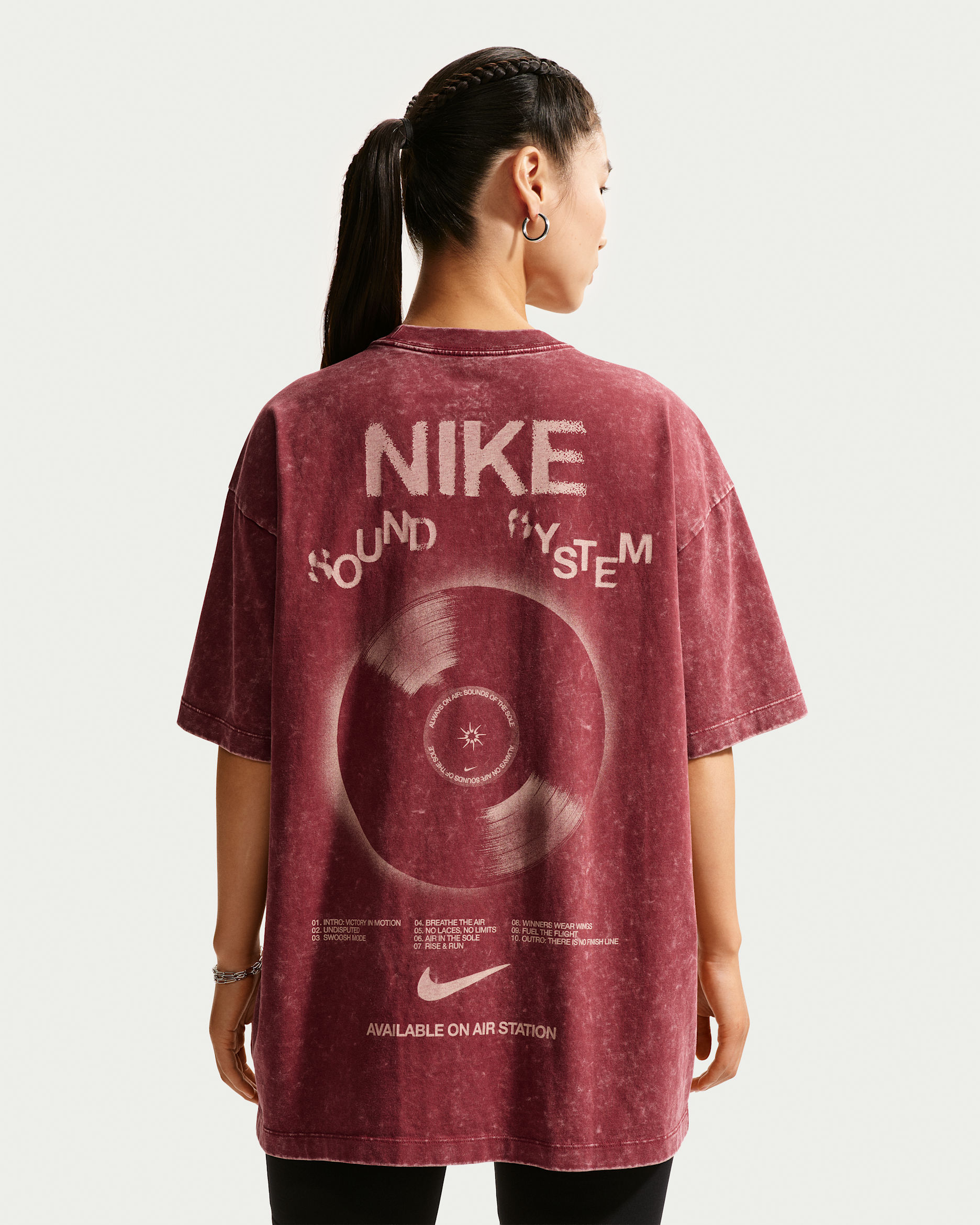 Nike Sportswear Classic Women's Oversized T-Shirt. Nike ID